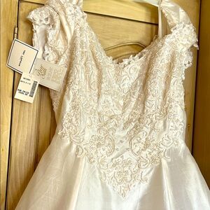 Ted Lapidus Pure Silk White Gown